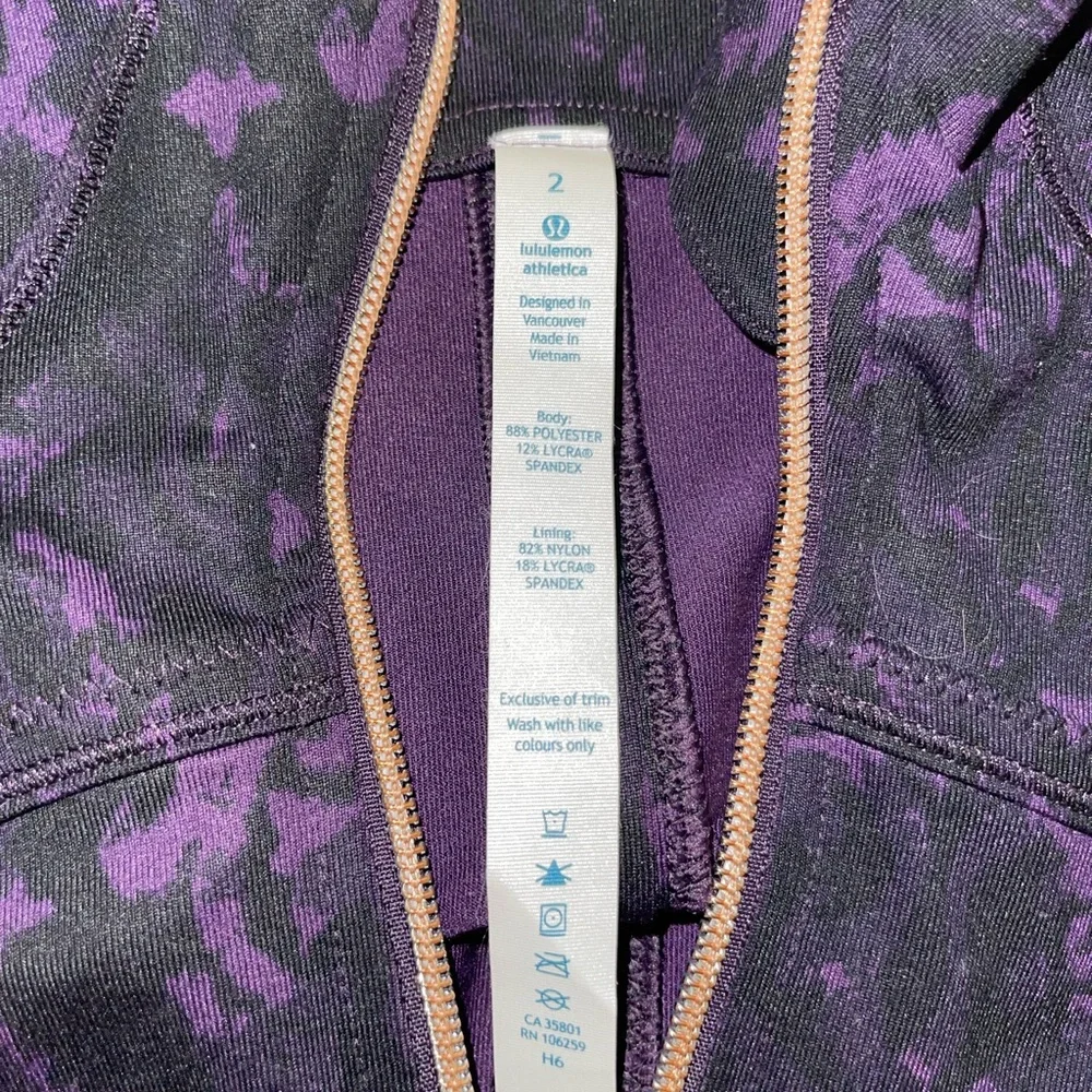 Lululemon Full Zip Forme Jacket II - Picture 3 of 3